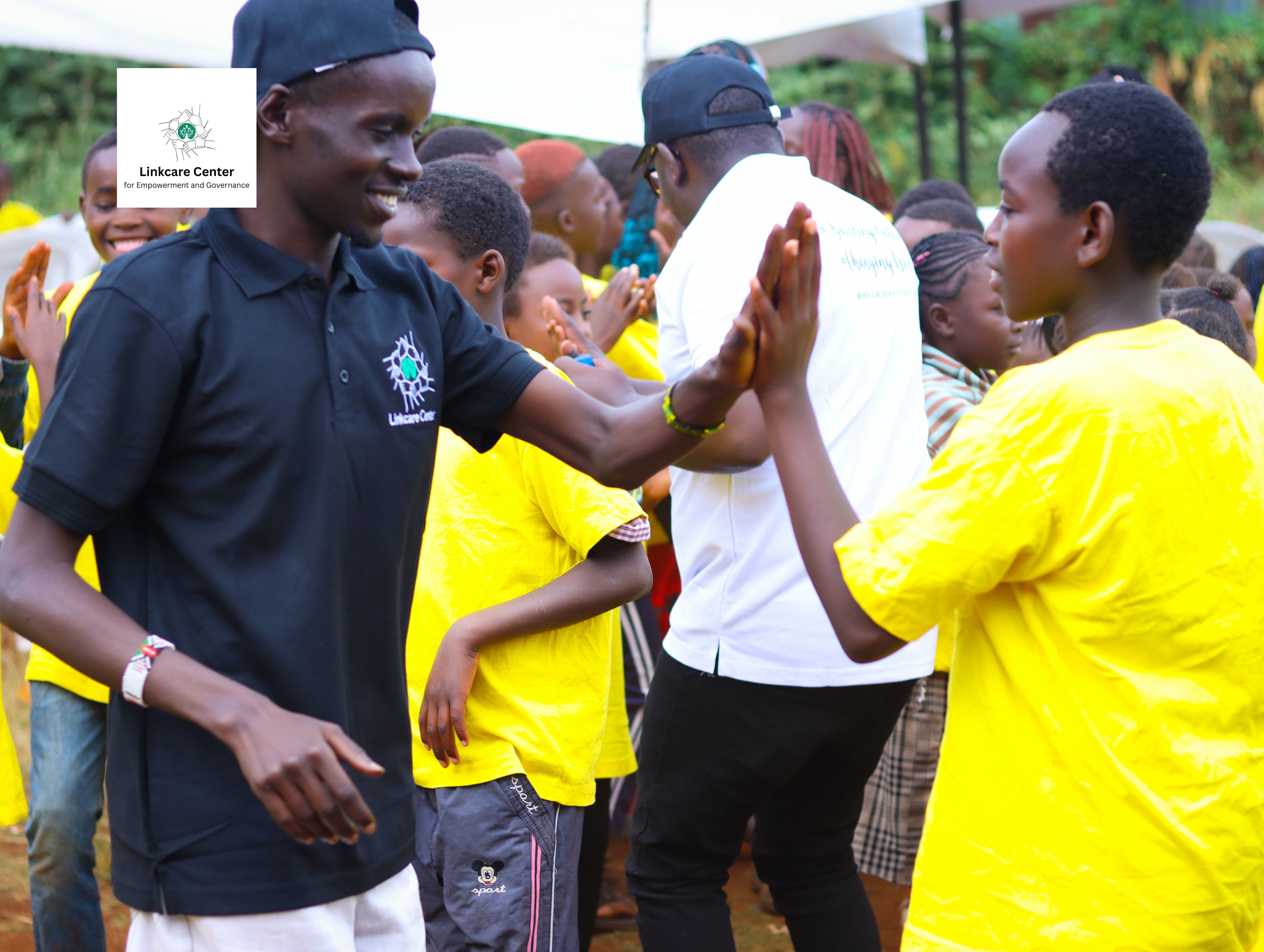 Linkcare's December 13th Christmas Holidays Charity Food Drive