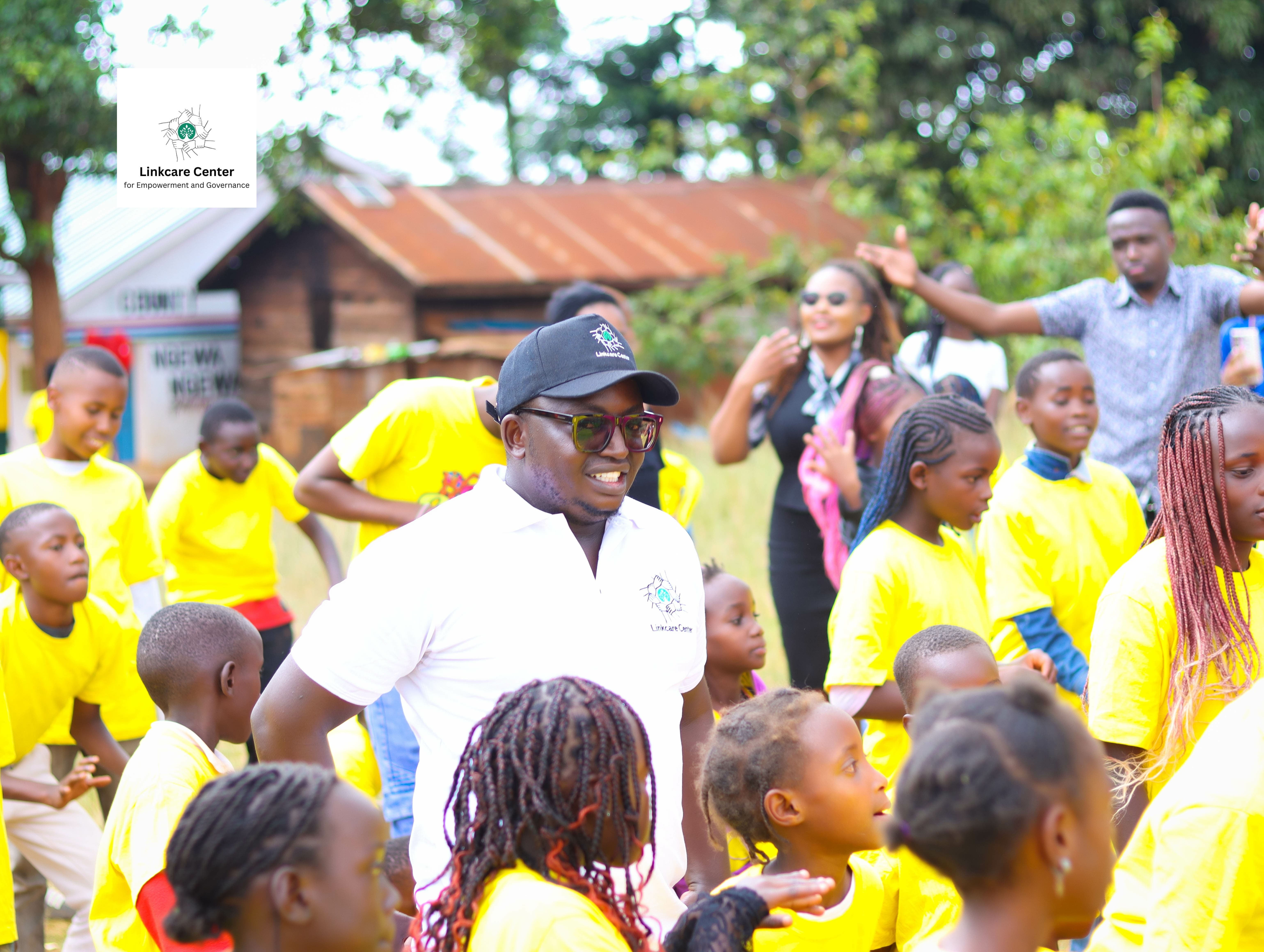 Linkcare's December 13th Christmas Holidays Charity Food Drive